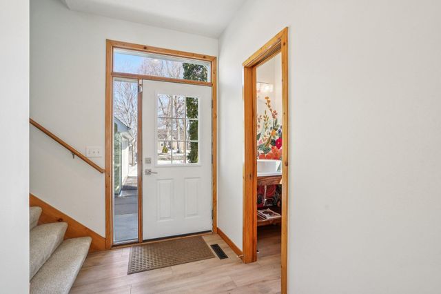 5769 Sunset Road, Mound, MN 55364