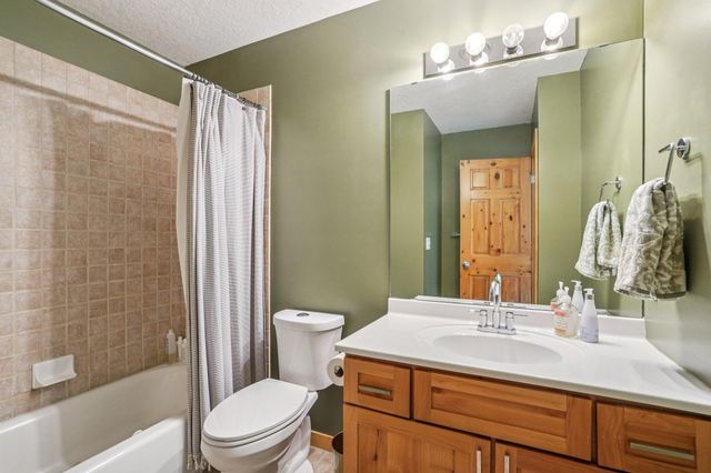 5769 Sunset Road, Mound, MN 55364