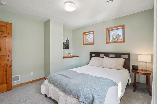 5769 Sunset Road, Mound, MN 55364