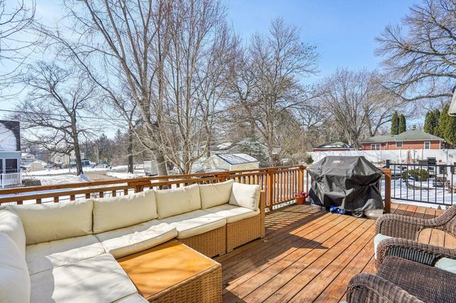 5769 Sunset Road, Mound, MN 55364