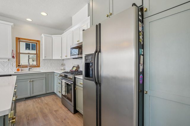 5769 Sunset Road, Mound, MN 55364