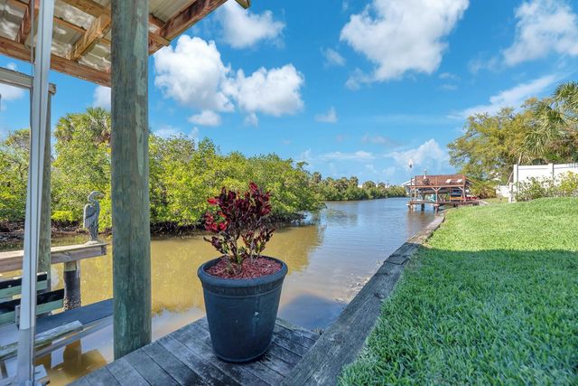 9425 OAK STREET, Riverview, FL 33578