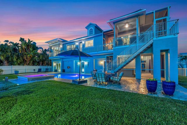 9425 OAK STREET, Riverview, FL 33578