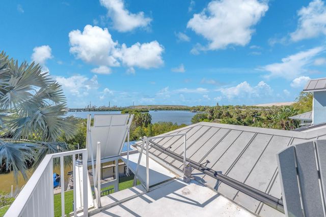 9425 OAK STREET, Riverview, FL 33578