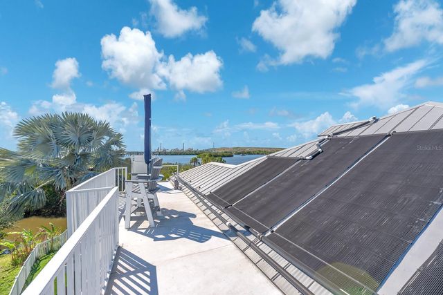 9425 OAK STREET, Riverview, FL 33578