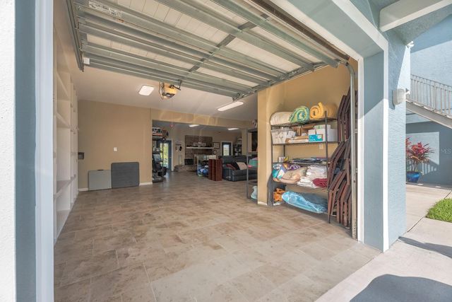 9425 OAK STREET, Riverview, FL 33578