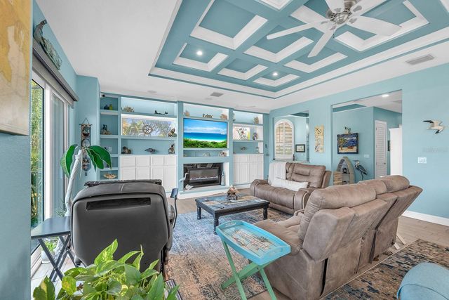 9425 OAK STREET, Riverview, FL 33578