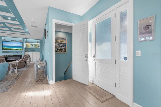 9425 OAK STREET, Riverview, FL 33578