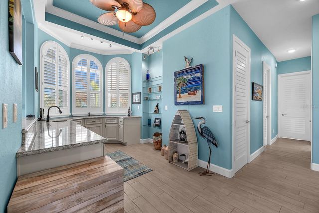 9425 OAK STREET, Riverview, FL 33578