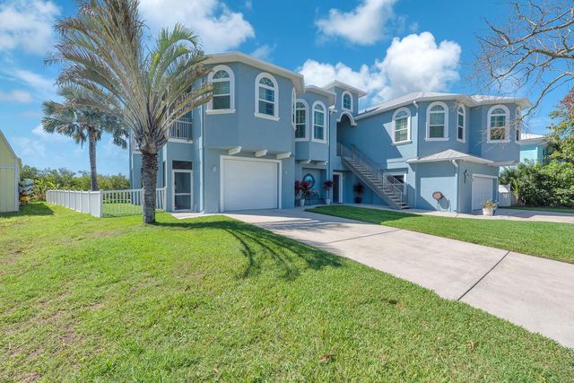 9425 OAK STREET, Riverview, FL 33578