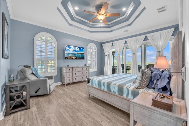 9425 OAK STREET, Riverview, FL 33578