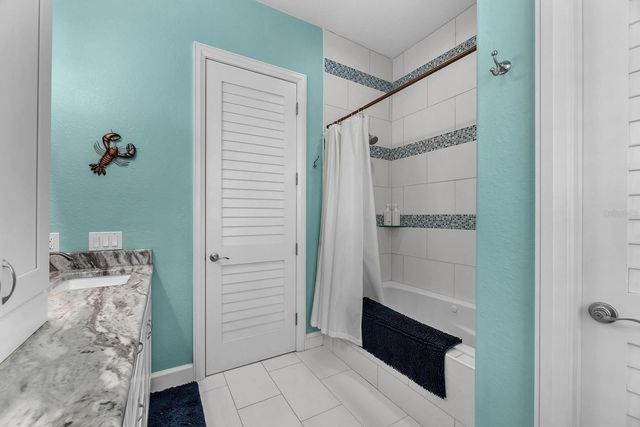 9425 OAK STREET, Riverview, FL 33578