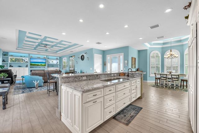 9425 OAK STREET, Riverview, FL 33578