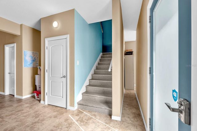 9425 OAK STREET, Riverview, FL 33578