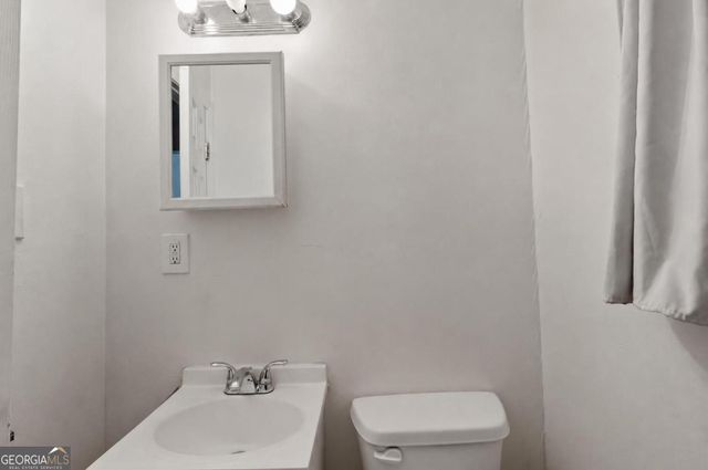 6135 Holiday Boulevard, Forest Park, GA 30297