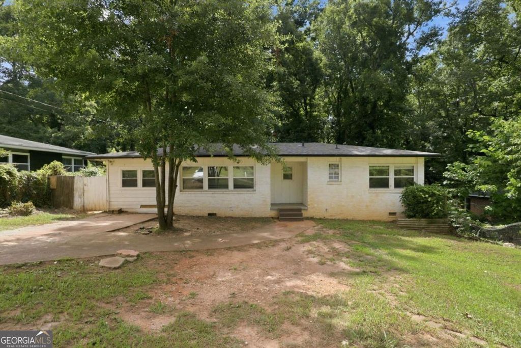 6135 Holiday Boulevard, Forest Park, GA 30297