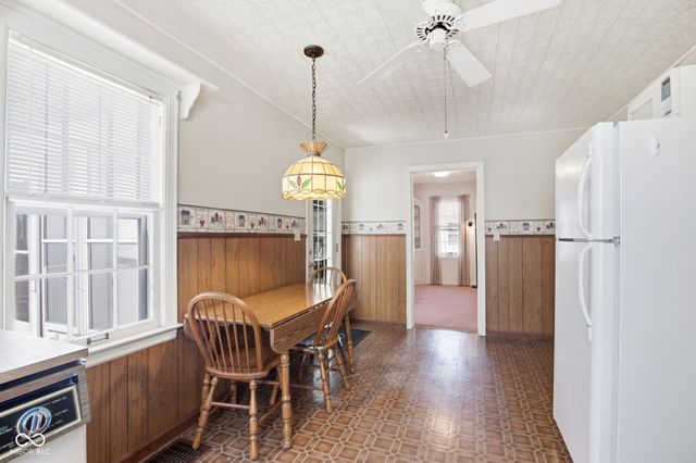 127 Nursery Road, Anderson, IN 46012