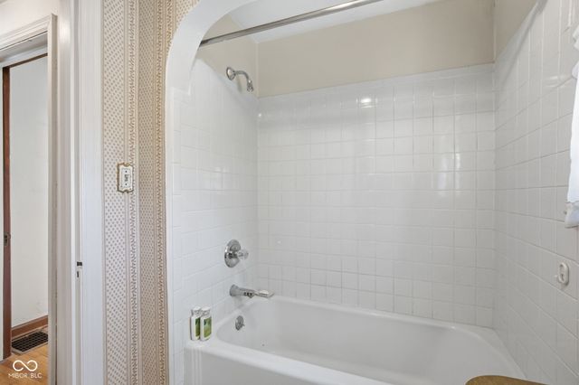 127 Nursery Road, Anderson, IN 46012