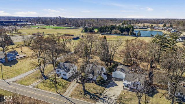 127 Nursery Road, Anderson, IN 46012