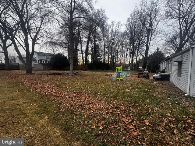 8011 REMINGTON AVE, Baltimore, MD 21244