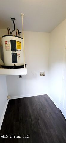 2110 30th Street, C, Gulfport, MS 39501