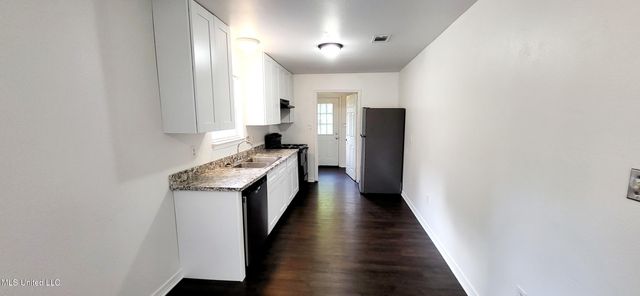 2110 30th Street, C, Gulfport, MS 39501