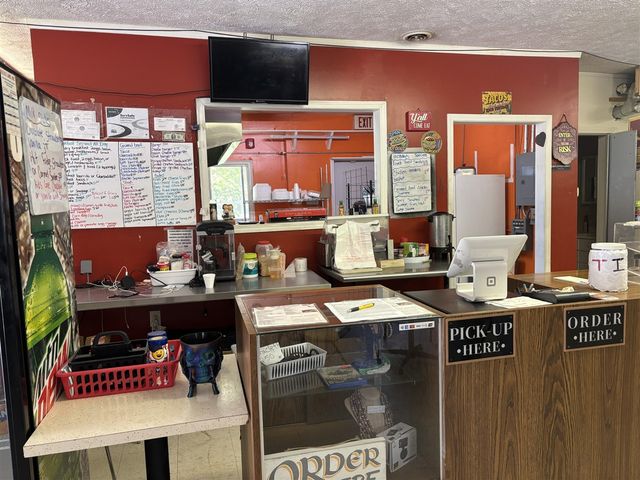 5441 109th Avenue, Pullman, MI 49450