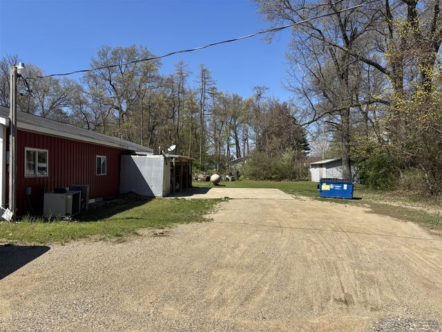5441 109th Avenue, Pullman, MI 49450