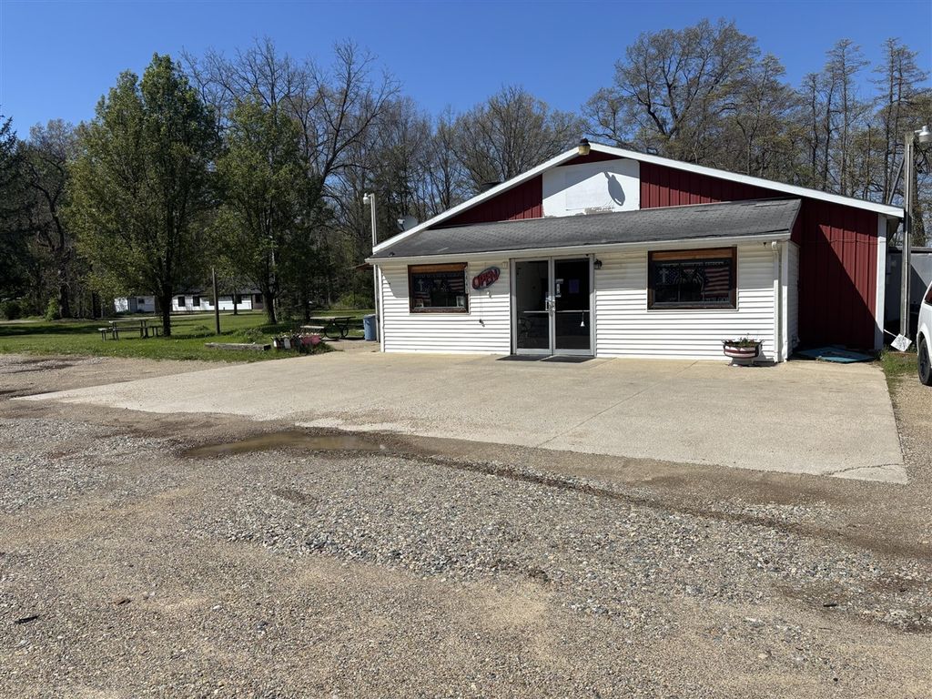 5441 109th Avenue, Pullman, MI 49450