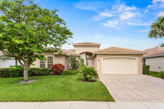 13215 Alhambra Lake Circle, Delray Beach, FL 33446
