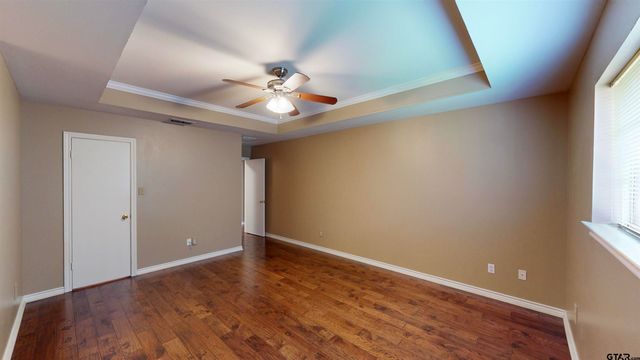 5401 Hollytree Dr #1002, Tyler, TX 75703