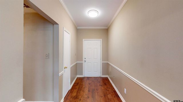 5401 Hollytree Dr #1002, Tyler, TX 75703