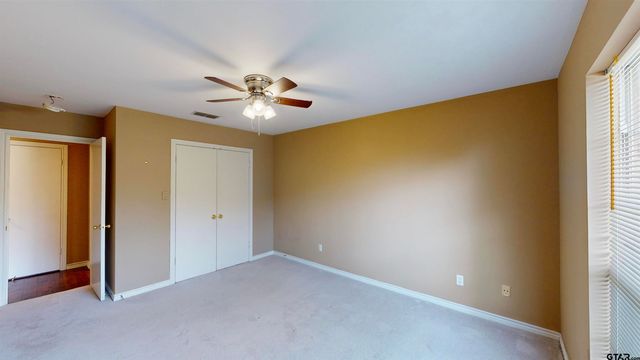 5401 Hollytree Dr #1002, Tyler, TX 75703