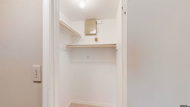 5401 Hollytree Dr #1002, Tyler, TX 75703