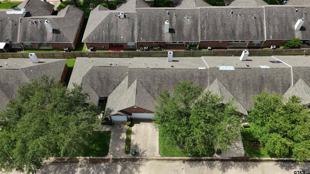 5401 Hollytree Dr #1002, Tyler, TX 75703