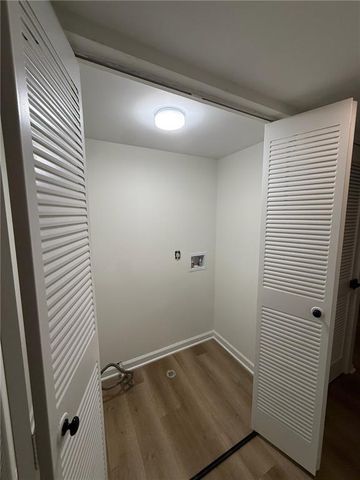 2094 Powers Ferry SE Trace, Marietta, GA 30067