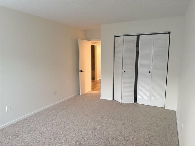 2094 Powers Ferry SE Trace, Marietta, GA 30067