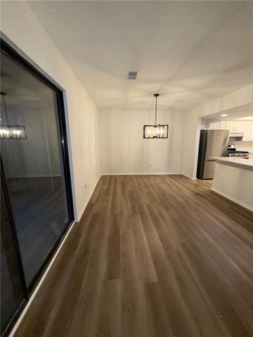 2094 Powers Ferry SE Trace, Marietta, GA 30067