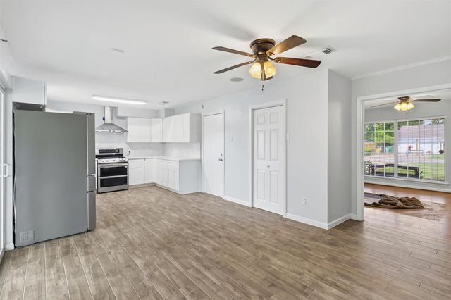 7701 Melrose Street, Houston, TX 77022