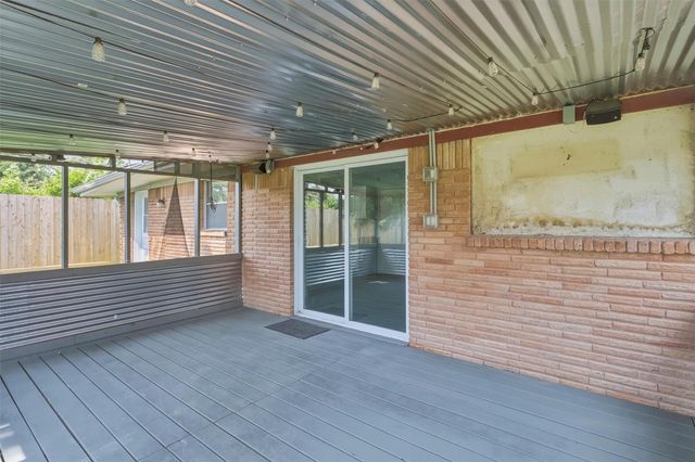7701 Melrose Street, Houston, TX 77022