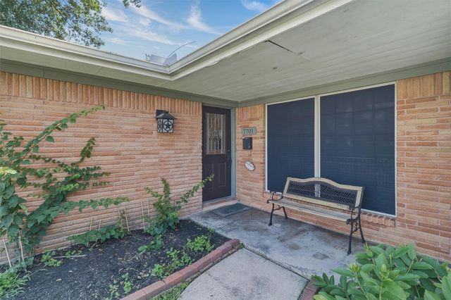 7701 Melrose Street, Houston, TX 77022
