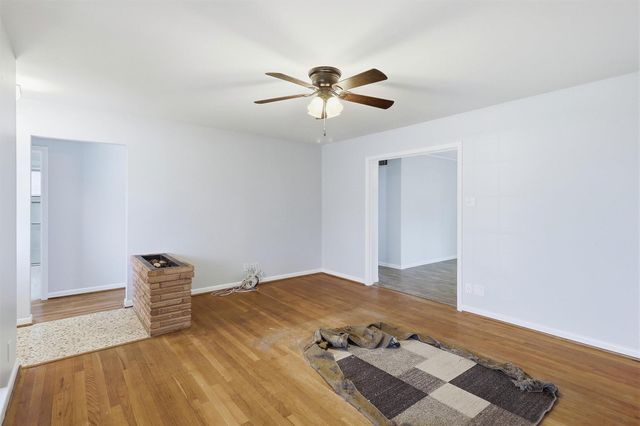 7701 Melrose Street, Houston, TX 77022