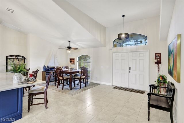 13 NW 8th TER, Cape Coral, FL 33993