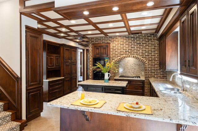3103 Ivy Falls Drive, Houston, TX 77068