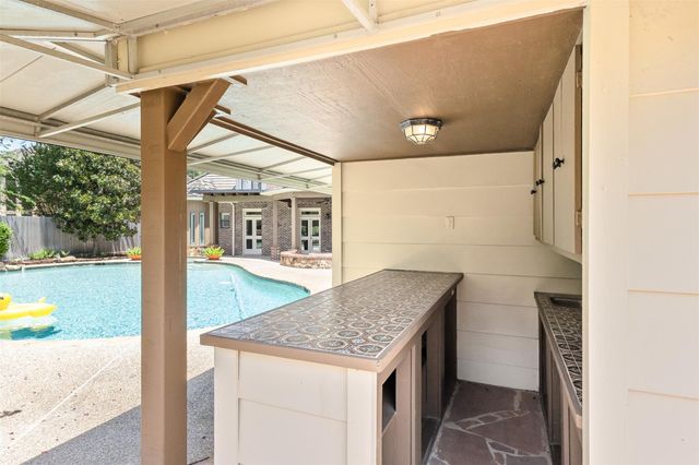 3103 Ivy Falls Drive, Houston, TX 77068