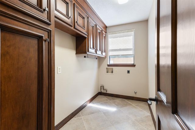 3103 Ivy Falls Drive, Houston, TX 77068