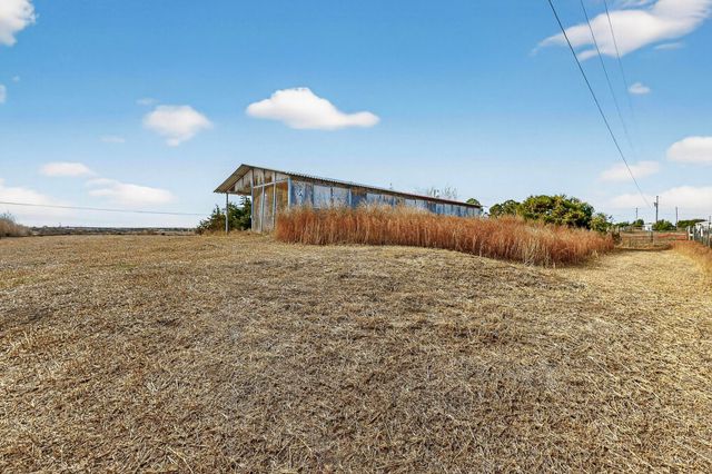 109 E Church Street, Edgewood, NM 87015