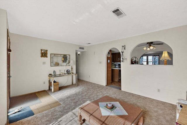 109 E Church Street, Edgewood, NM 87015