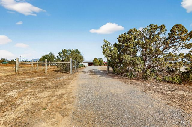 109 E Church Street, Edgewood, NM 87015