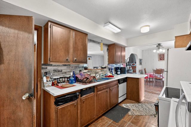 109 E Church Street, Edgewood, NM 87015